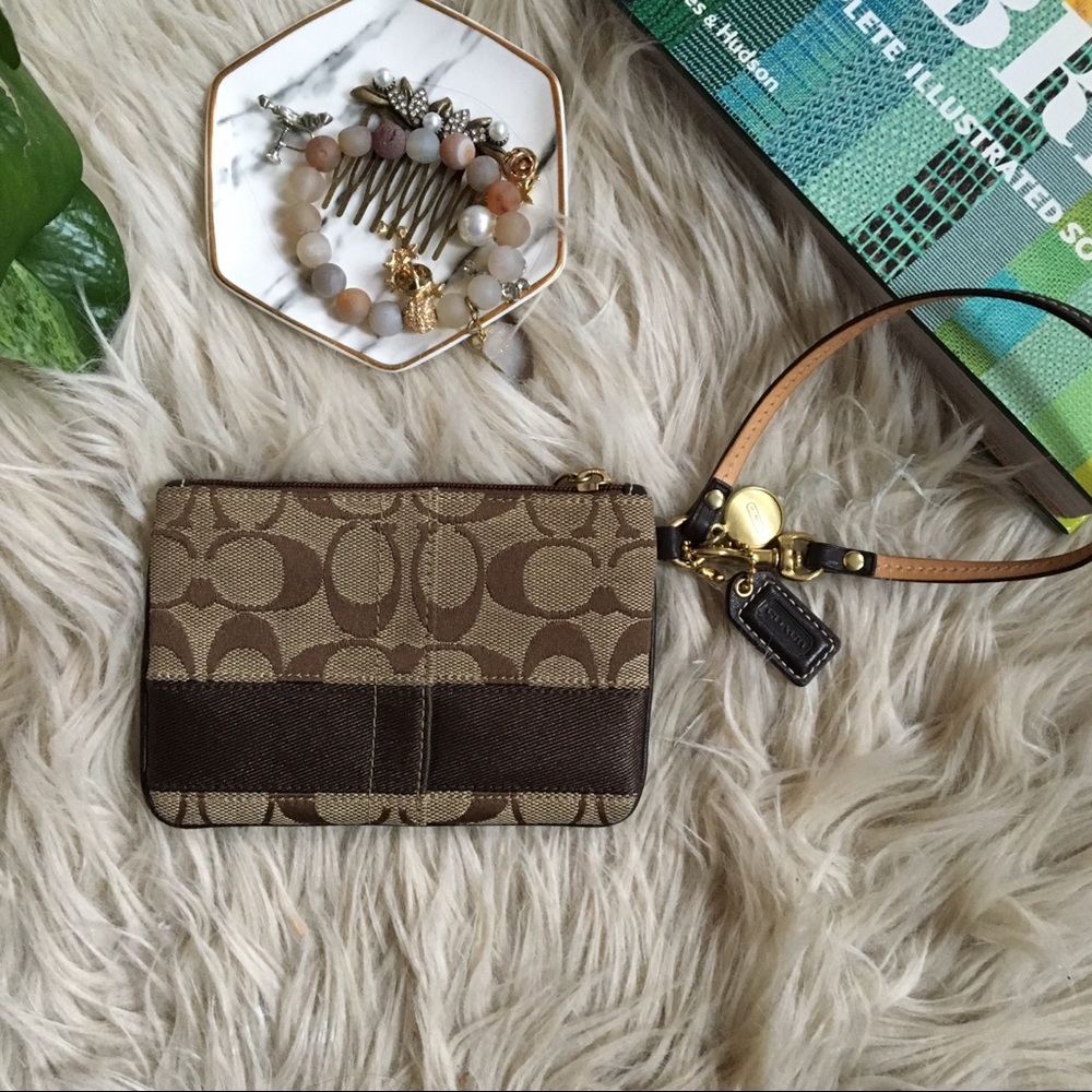 Signature Coach Wristlet